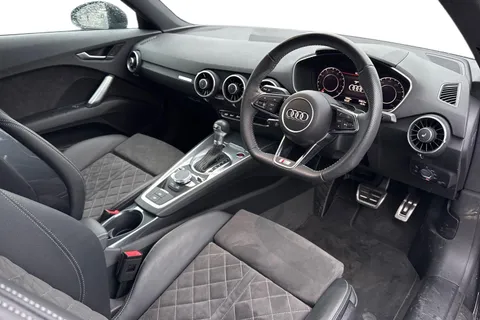 K50KSW Audi TT Coup- Black Edition 40 TFSI 197 PS S tronic Thumbnail #15