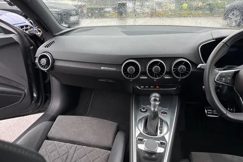 K50KSW Audi TT Coup- Black Edition 40 TFSI 197 PS S tronic Thumbnail #21