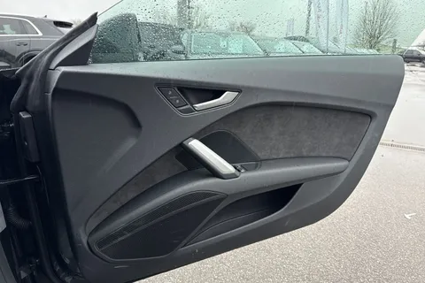 K50KSW Audi TT Coup- Black Edition 40 TFSI 197 PS S tronic Thumbnail #22