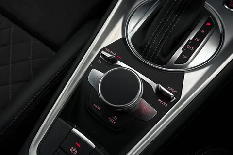 K50KSW Audi TT Coup- Black Edition 40 TFSI 197 PS S tronic Thumbnail #31