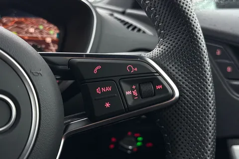 K50KSW Audi TT Coup- Black Edition 40 TFSI 197 PS S tronic Thumbnail #35