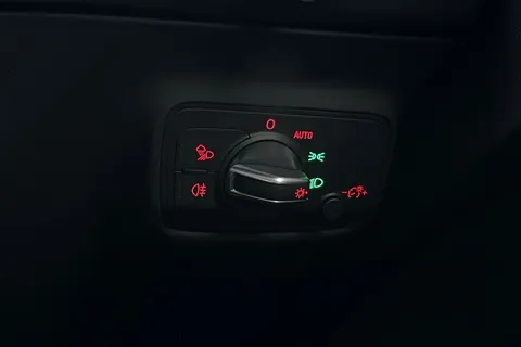 K50KSW Audi TT Coup- Black Edition 40 TFSI 197 PS S tronic Thumbnail #39