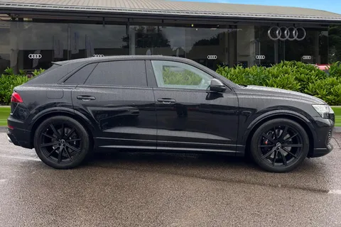  Audi RS Q8 4.0 TFSI V8 Tiptronic quattro Euro 6 (s/s) 5dr Thumbnail #4