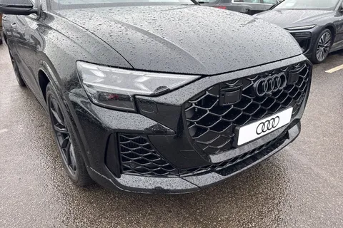  Audi RS Q8 4.0 TFSI V8 Tiptronic quattro Euro 6 (s/s) 5dr Thumbnail #9