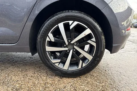  Volkswagen Polo 1.0 TSI Match Euro 6 (s/s) 5dr Thumbnail #11