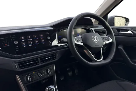  Volkswagen Polo 1.0 TSI Match Euro 6 (s/s) 5dr Thumbnail #18