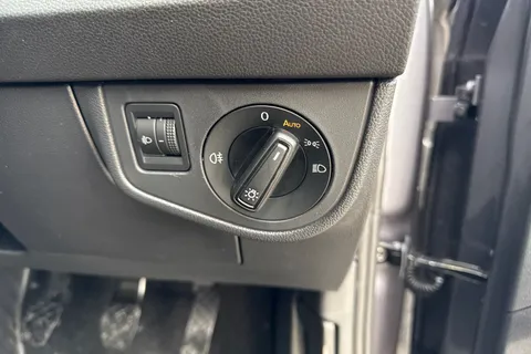  Volkswagen Polo 1.0 TSI Match Euro 6 (s/s) 5dr Thumbnail #29