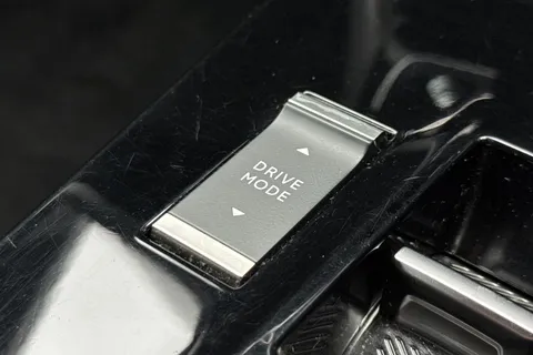 PF71ODP Vauxhall Mokka 1.2 Turbo SRi Premium Auto Euro 6 (s/s) 5dr Thumbnail #45