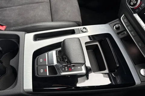 RV72XTE Audi Q5 S line 45 TFSI quattro 265 PS S tronic Thumbnail #56