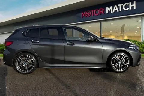 DY70EOB BMW 1 Series 1.5 118i M Sport DCT Euro 6 (s/s) 5dr Thumbnail #4