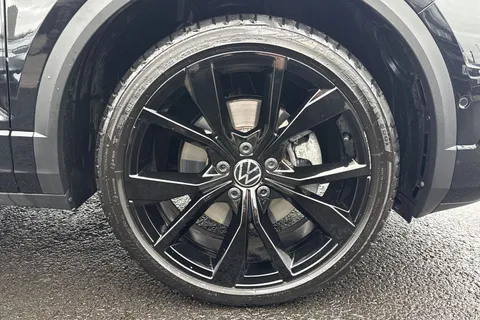 MV75UKO Volkswagen T-Roc 1.5 TSI Black Edition 5dr DSG **19' MISANO BLACK ALLOYS, REAR CAM** Thumbnail #10