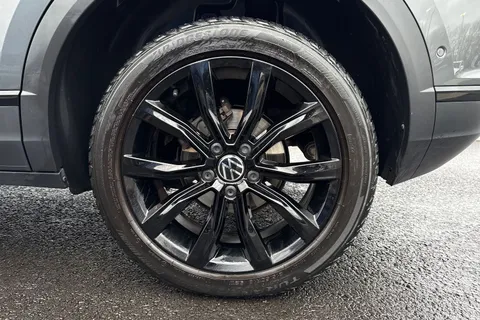 MK73NXZ Volkswagen T-Roc 1.5 TSI Style 5dr DSG **BLACK DESIGN PACK** Thumbnail #13
