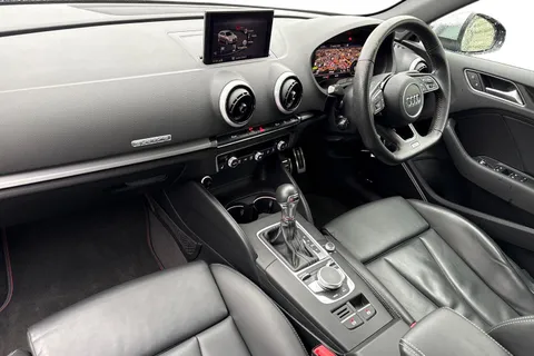 DP68CKO Audi S3 2.0 TFSI Sportback S Tronic quattro Euro 6 (s/s) 5dr Thumbnail #15