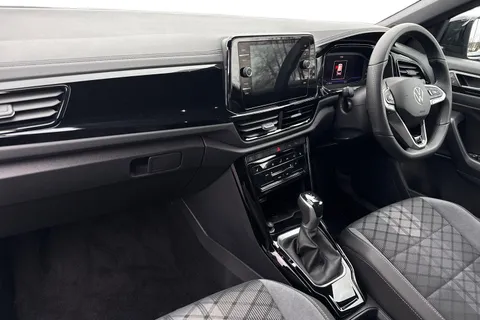 MV75UKO Volkswagen T-Roc 1.5 TSI Black Edition 5dr DSG **19' MISANO BLACK ALLOYS, REAR CAM** Thumbnail #14