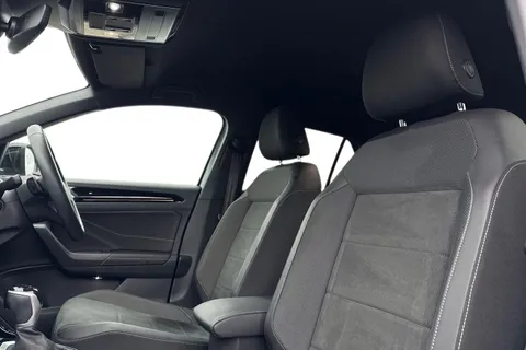 MK73NXZ Volkswagen T-Roc 1.5 TSI Style 5dr DSG **BLACK DESIGN PACK** Thumbnail #17