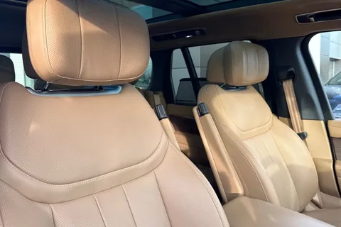 KW74LRA Land Rover Range Rover 3.0 D350 Autobiography 5dr Thumbnail #22