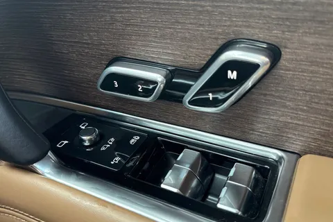 KW74LRA Land Rover Range Rover 3.0 D350 Autobiography 5dr Thumbnail #26