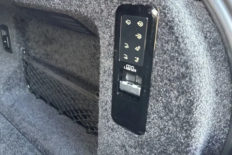 KW74LRA Land Rover Range Rover 3.0 D350 Autobiography 5dr Thumbnail #28