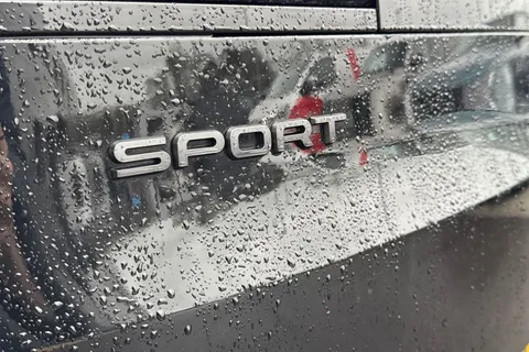 KT73FRO Land Rover Range Rover Sport 3.0 D300 Dynamic SE 5dr Thumbnail #30
