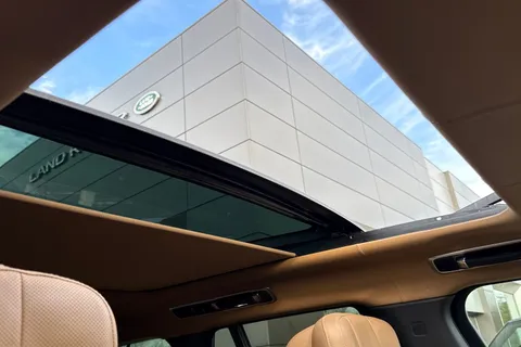 KW74LRA Land Rover Range Rover 3.0 D350 Autobiography 5dr Thumbnail #32