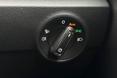 MV75UKO Volkswagen T-Roc 1.5 TSI Black Edition 5dr DSG **19' MISANO BLACK ALLOYS, REAR CAM** Thumbnail #36