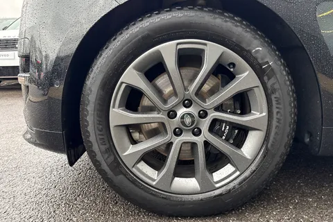 KT73FRO Land Rover Range Rover Sport 3.0 D300 Dynamic SE 5dr Thumbnail #36