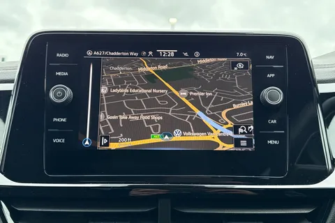 MK73NXZ Volkswagen T-Roc 1.5 TSI Style 5dr DSG **BLACK DESIGN PACK** Thumbnail #39