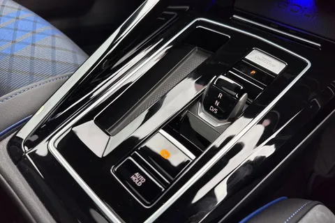 ML75YLZ Volkswagen Golf 2.0 TSI 333 R Black Edition 4Motion 5dr DSG **19'WARMENAU ALLOYS, PAN ROOF, Thumbnail #38