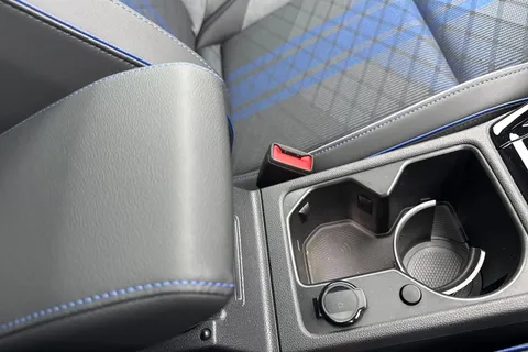 ML75YLZ Volkswagen Golf 2.0 TSI 333 R Black Edition 4Motion 5dr DSG **19'WARMENAU ALLOYS, PAN ROOF, Thumbnail #39