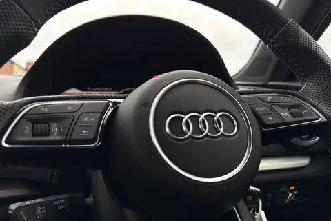 DP68CKO Audi S3 2.0 TFSI Sportback S Tronic quattro Euro 6 (s/s) 5dr Thumbnail #40