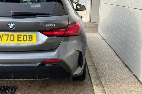 DY70EOB BMW 1 Series 1.5 118i M Sport DCT Euro 6 (s/s) 5dr Thumbnail #54
