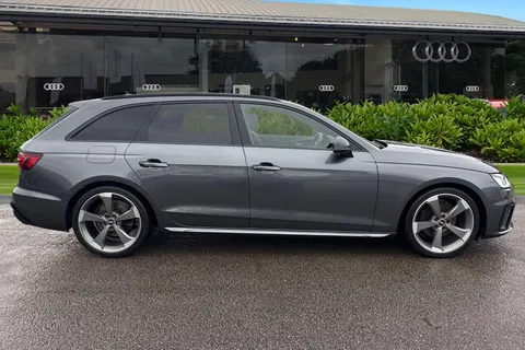 KE21MPO Audi A4 Avant Avant Black Edition 35 TDI 163 PS S tronic Thumbnail #4