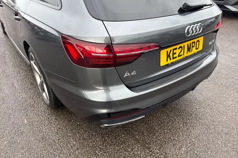 KE21MPO Audi A4 Avant Avant Black Edition 35 TDI 163 PS S tronic Thumbnail #9