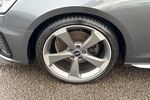 KE21MPO Audi A4 Avant Avant Black Edition 35 TDI 163 PS S tronic Thumbnail #14