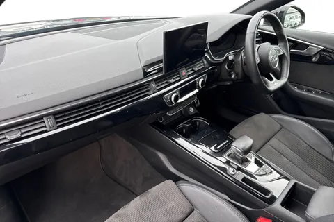 KE21MPO Audi A4 Avant Avant Black Edition 35 TDI 163 PS S tronic Thumbnail #16