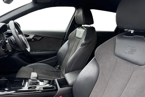 KE21MPO Audi A4 Avant Avant Black Edition 35 TDI 163 PS S tronic Thumbnail #17