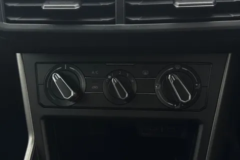 MM21VHV Volkswagen Polo 1.0 TSI 95 Match 5dr Thumbnail #22