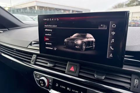 KE21MPO Audi A4 Avant Avant Black Edition 35 TDI 163 PS S tronic Thumbnail #38