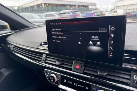 KE21MPO Audi A4 Avant Avant Black Edition 35 TDI 163 PS S tronic Thumbnail #41