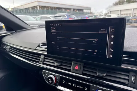 KE21MPO Audi A4 Avant Avant Black Edition 35 TDI 163 PS S tronic Thumbnail #47