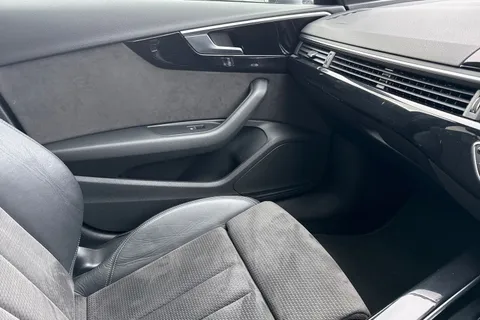 KE21MPO Audi A4 Avant Avant Black Edition 35 TDI 163 PS S tronic Thumbnail #56