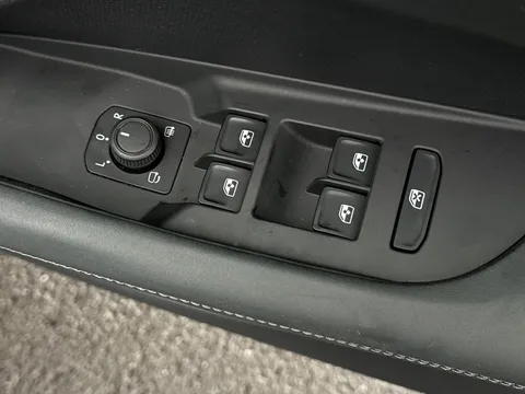 KR74VZF CUPRA Terramar 2.0 TSI 265 Americas Cup Edition 5dr DSG 4Drive Thumbnail #19