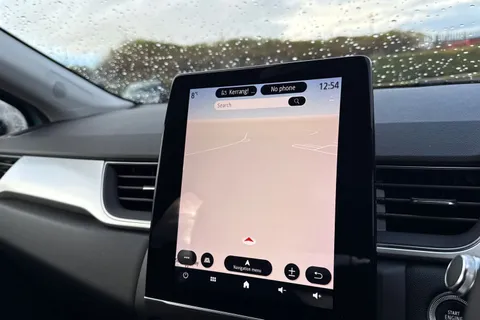 YB70HTA Renault Captur 1.3 TCe S Edition EDC Euro 6 (s/s) 5dr Thumbnail #18