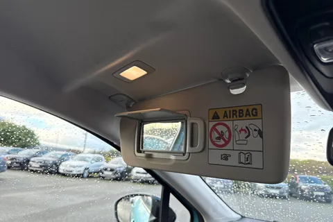 YB70HTA Renault Captur 1.3 TCe S Edition EDC Euro 6 (s/s) 5dr Thumbnail #62