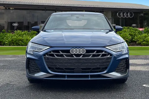  Audi A3 1.5 TFSI 30 S line Sportback Euro 6 (s/s) 5dr Thumbnail #6