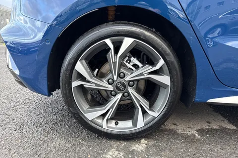  Audi A3 1.5 TFSI 30 S line Sportback Euro 6 (s/s) 5dr Thumbnail #12