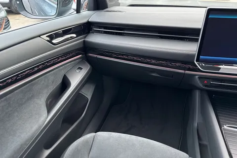 GJ75RZK Volkswagen Id.7 210kW Match Pro Plus 77kWh 5dr Auto **EXTERIOR BLACK STYLING PACK** Thumbnail #16