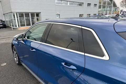  Audi A3 1.5 TFSI 30 S line Sportback Euro 6 (s/s) 5dr Thumbnail #29