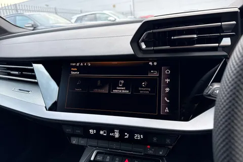  Audi A3 1.5 TFSI 30 S line Sportback Euro 6 (s/s) 5dr Thumbnail #43