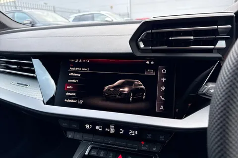  Audi A3 1.5 TFSI 30 S line Sportback Euro 6 (s/s) 5dr Thumbnail #47